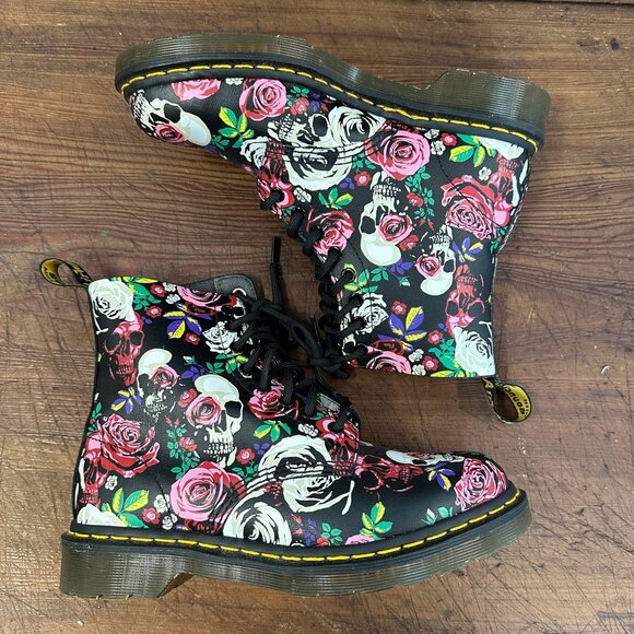 Dr.Marten's 1460 Pascal Rose Skull Lace Up Ankle Boots Women's Size 8 - Picture 7 of 11